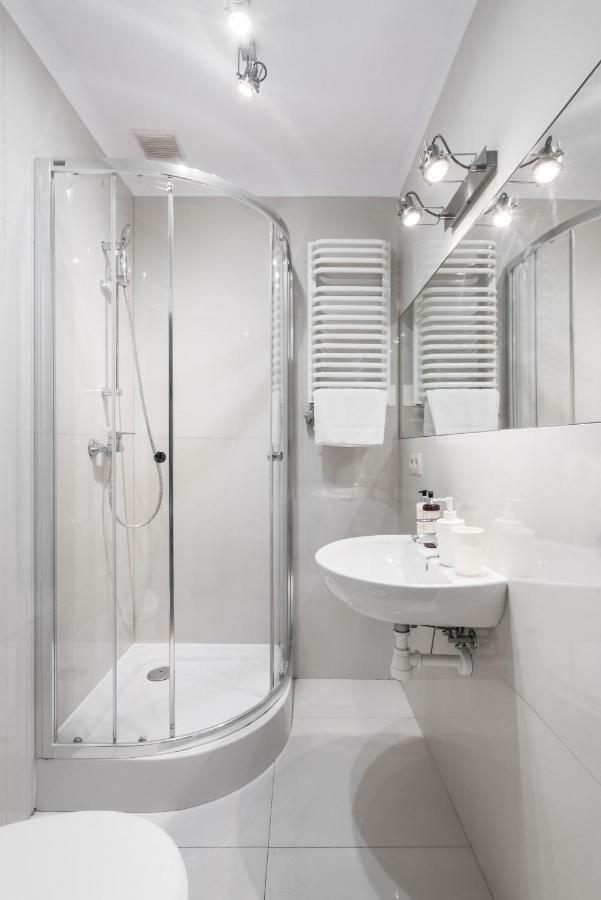Square Apartment - Loftaffair Kraków Zewnętrze zdjęcie