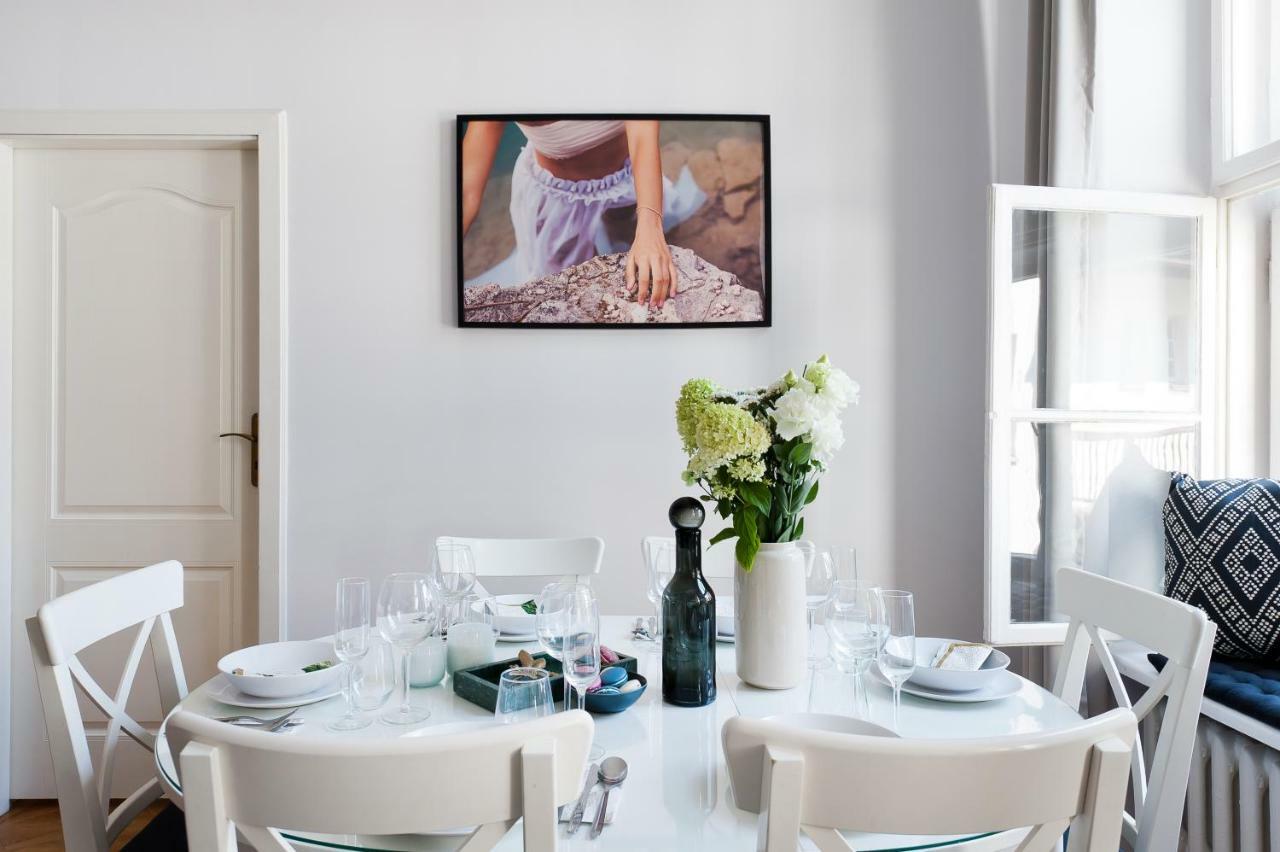 Square Apartment - Loftaffair Kraków Zewnętrze zdjęcie