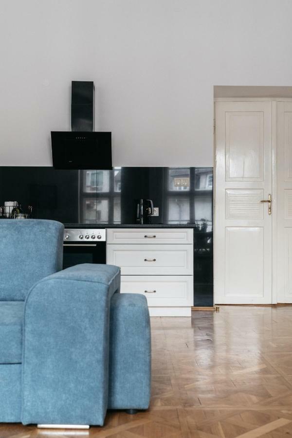 Square Apartment - Loftaffair Kraków Zewnętrze zdjęcie